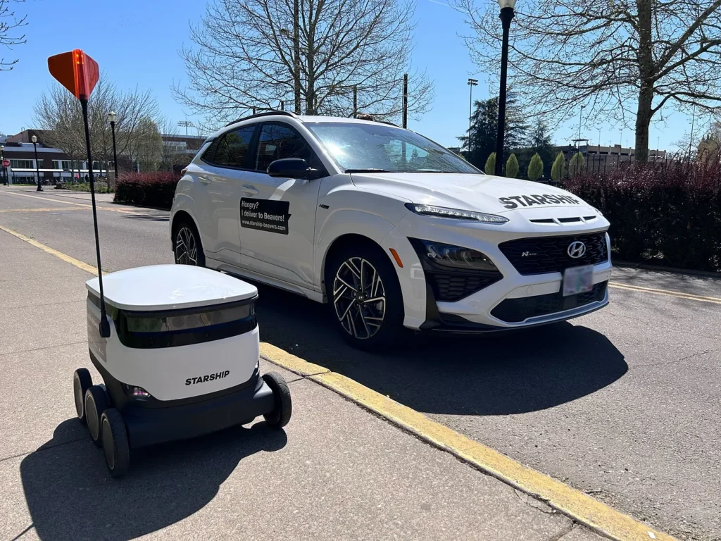 A Starship robot at OSU